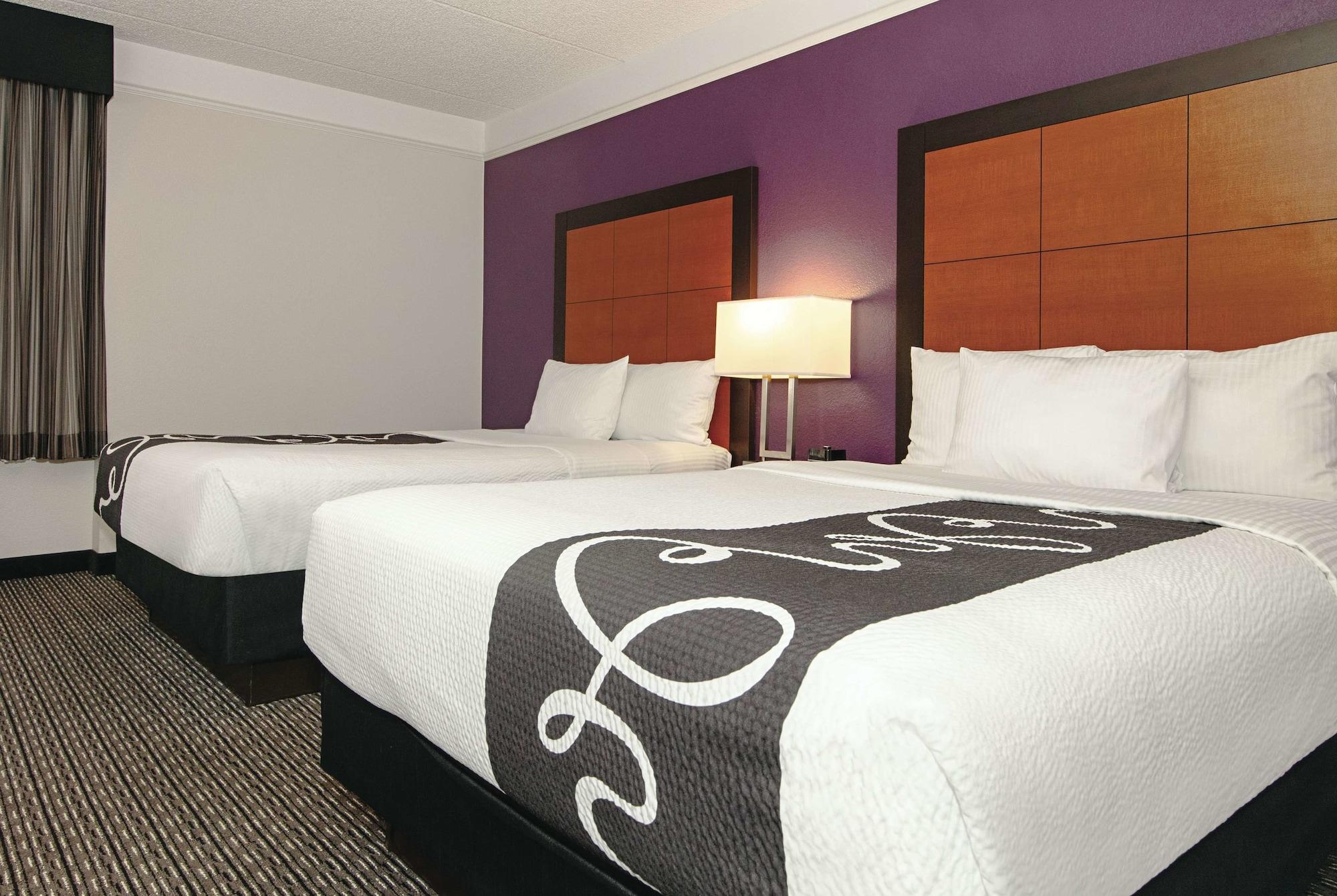 La Quinta Inn & Suites By Wyndham Ontario Airport Ngoại thất bức ảnh