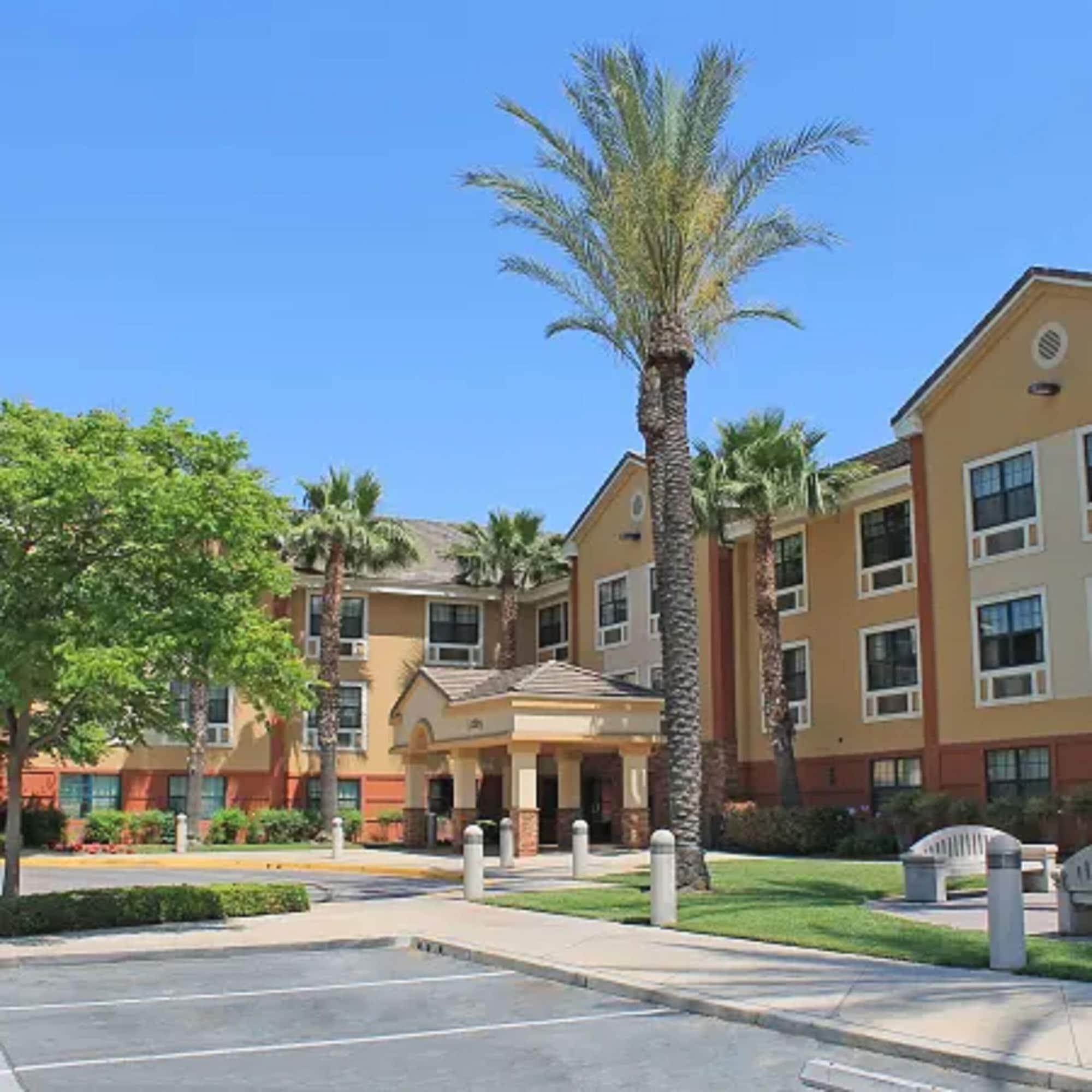 La Quinta Inn & Suites By Wyndham Ontario Airport Ngoại thất bức ảnh