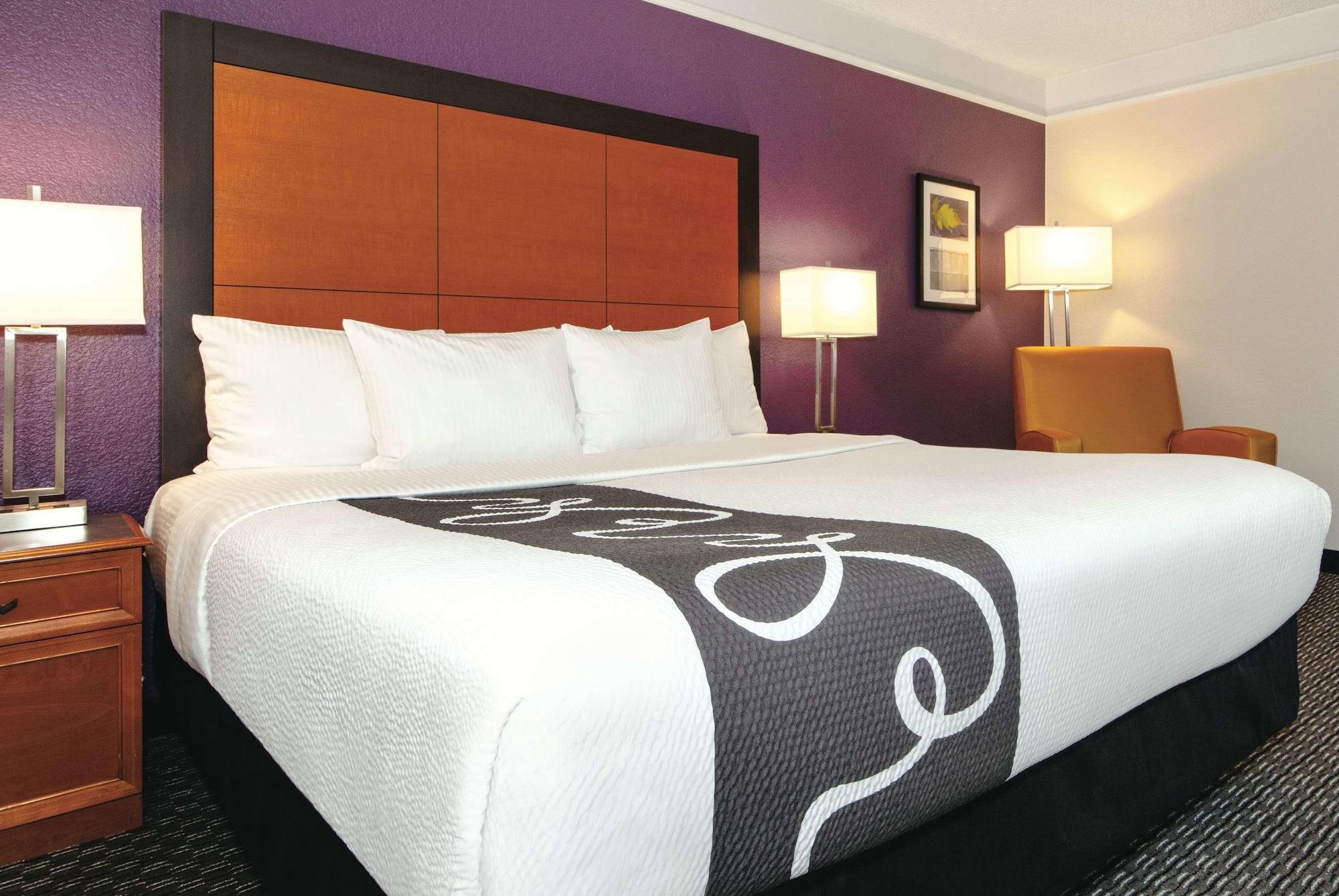 La Quinta Inn & Suites By Wyndham Ontario Airport Ngoại thất bức ảnh