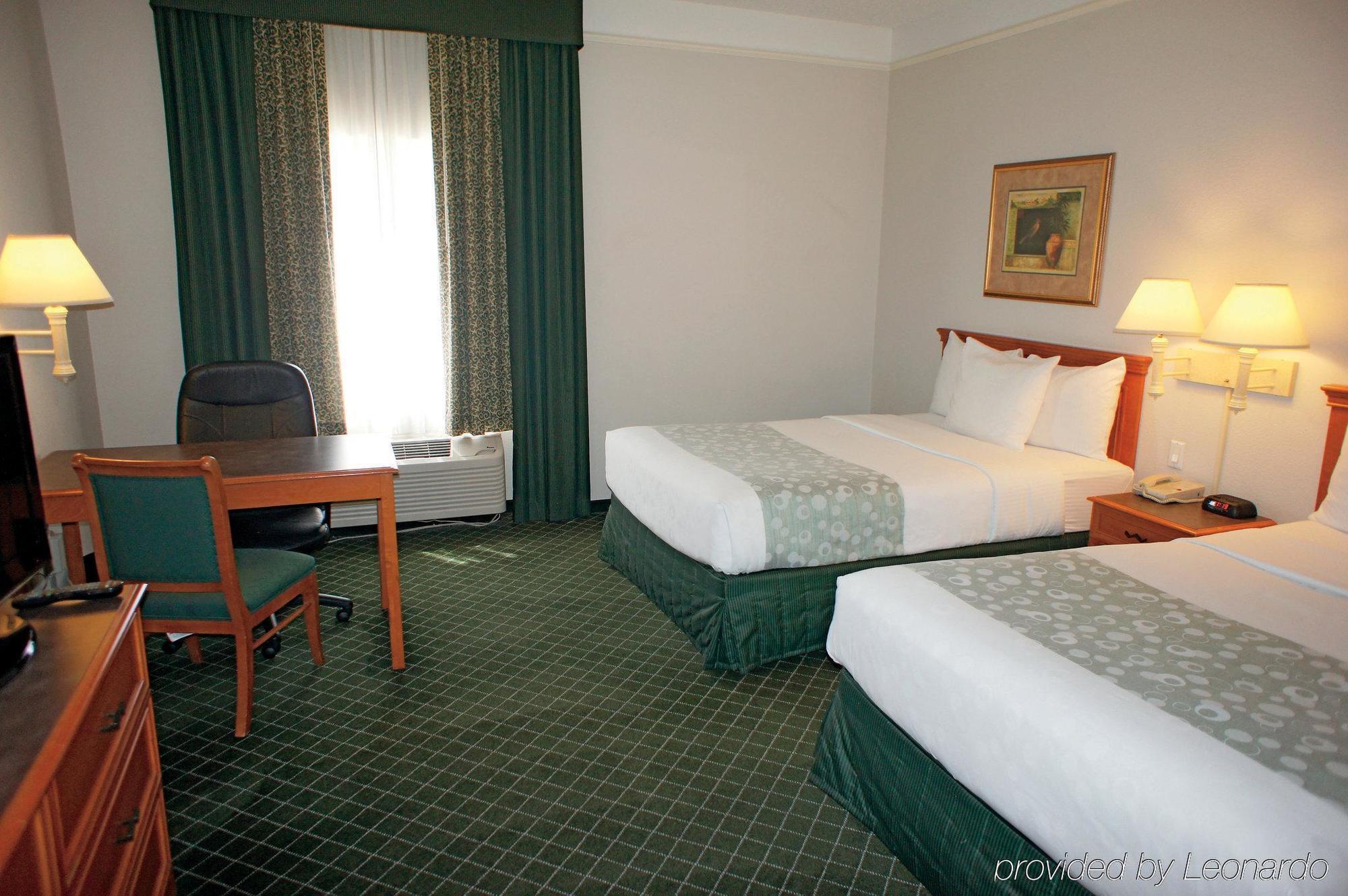 La Quinta Inn & Suites By Wyndham Ontario Airport Ngoại thất bức ảnh