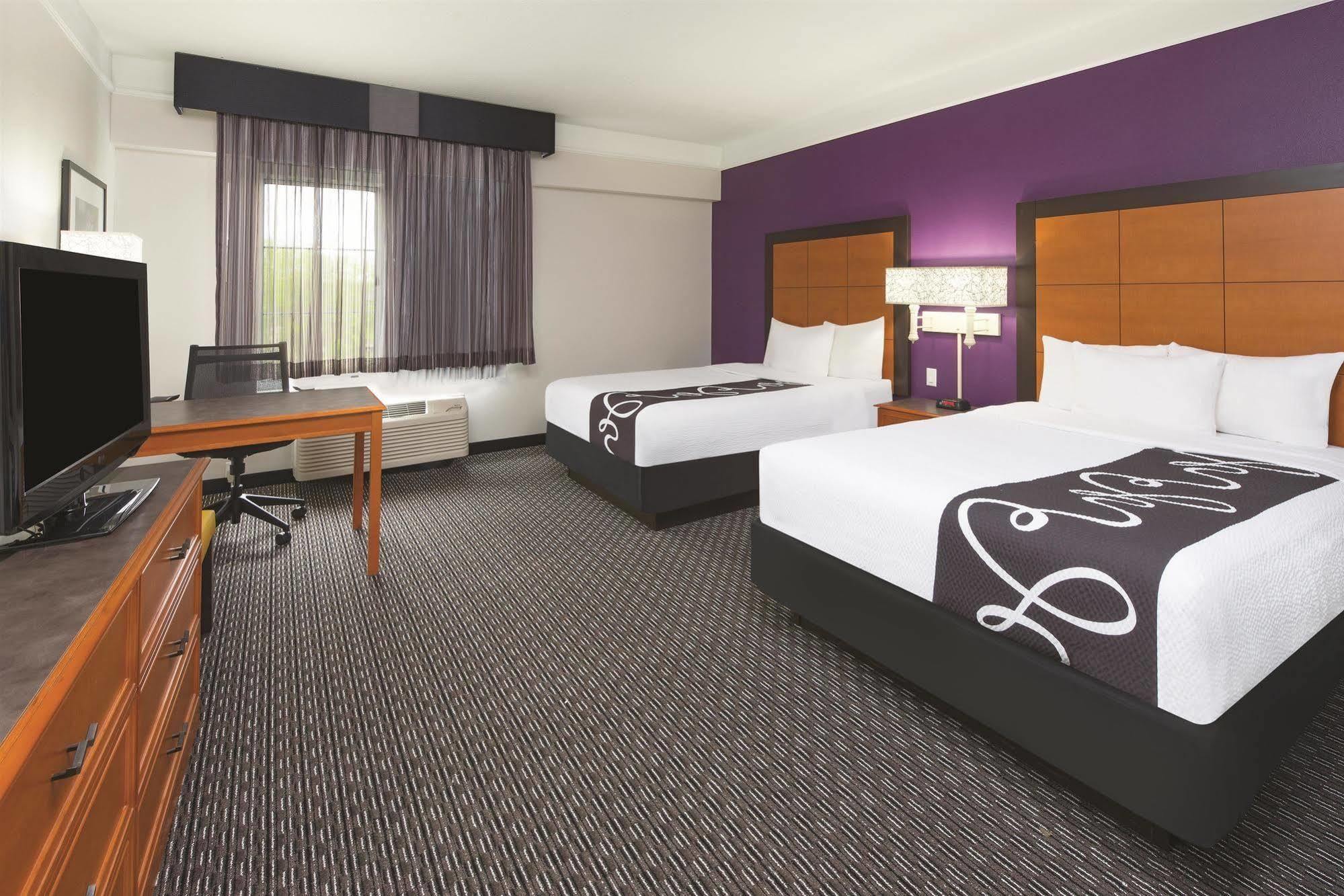 La Quinta Inn & Suites By Wyndham Ontario Airport Ngoại thất bức ảnh