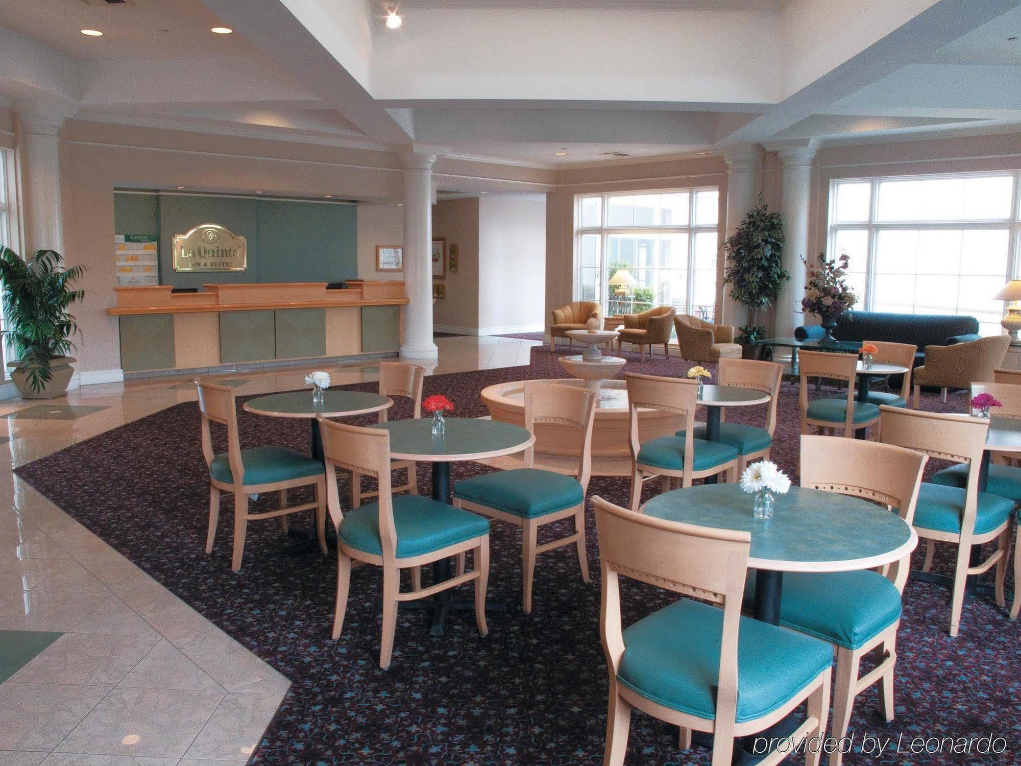 La Quinta Inn & Suites By Wyndham Ontario Airport Ngoại thất bức ảnh